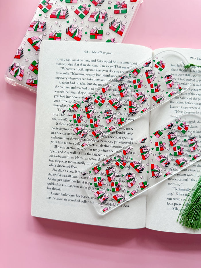 Holiday Presents Kindle Case