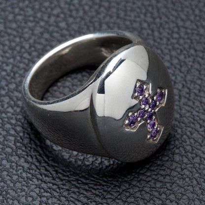 Side profile view showing the thickness of the band and solid construction of the 17-gram ring.