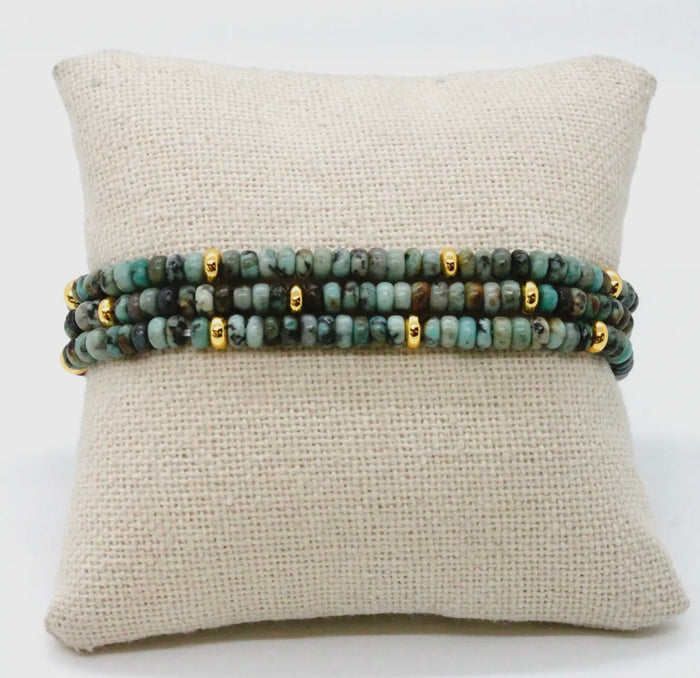CC STONE AND GOLD BEAD BRACELET