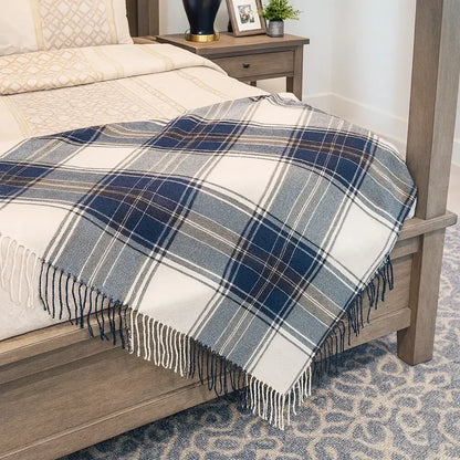 Classic Plaid Tassel Trim 50x60 Inch Throw