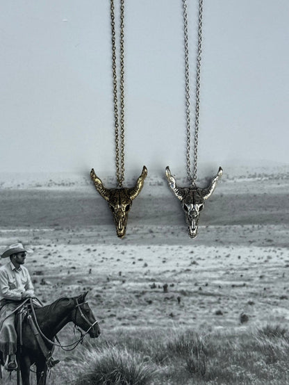 Desert Steer Skull Pendant NecklaceSilver