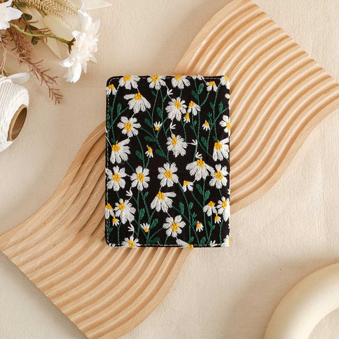 Embroidered Daisy Kindle Case - Black