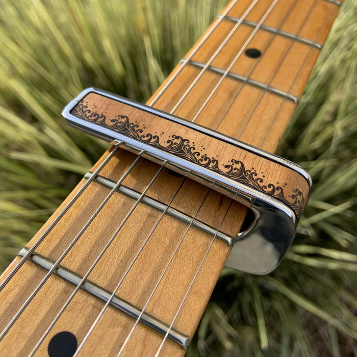 Thalia Flamed Maple Waves | Deluxe Capo – product image 7