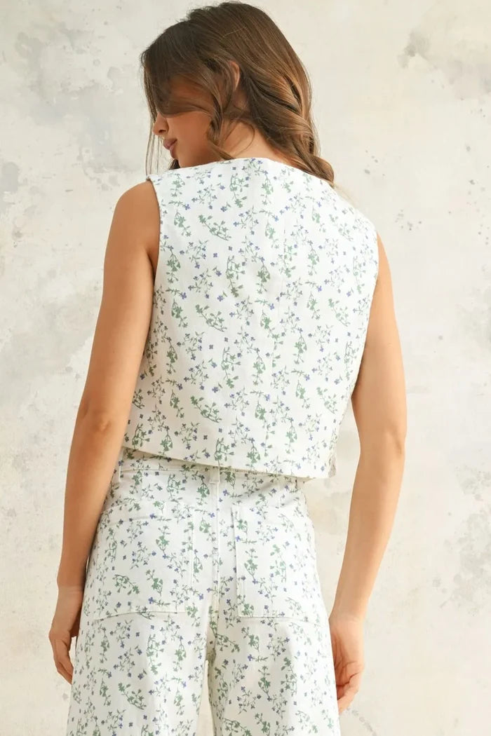 Floral-patterned sleeveless vest and pants set for women’s boho chic clothing from Shop Daisy