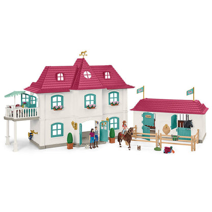 Lakeside Country House and Stable