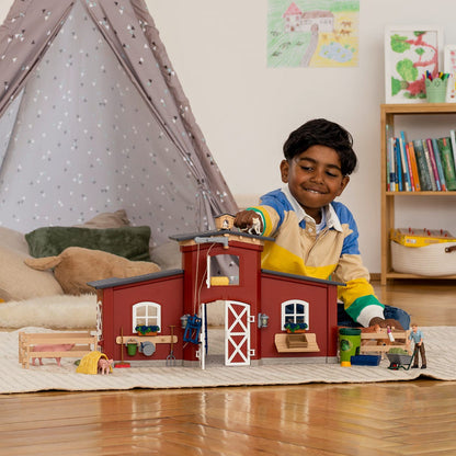 Large Barn with Animals and Accessories