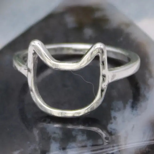 Liora Cat Outline Ring
