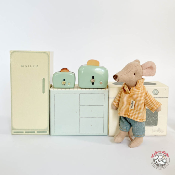 Maileg Doll House Toaster with Breads, Mouse size