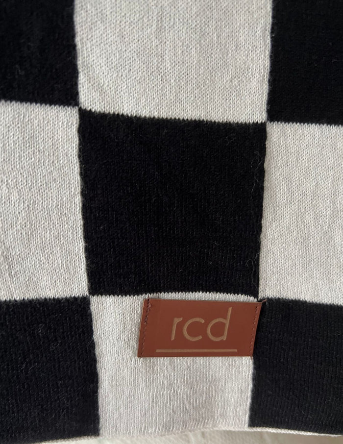 Monochrome Checkered Black and White Throw Blanket - Rugs by Roo
