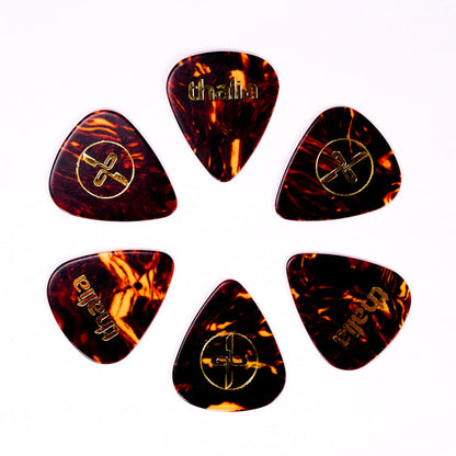 Classic Celluloid Tortoise Shell Pick / Thin (0.45mm)