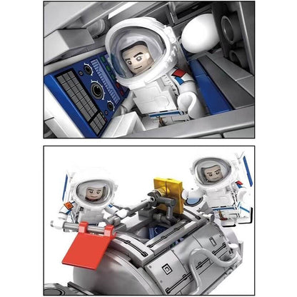 Sembo 203302 EVA spacecraft
