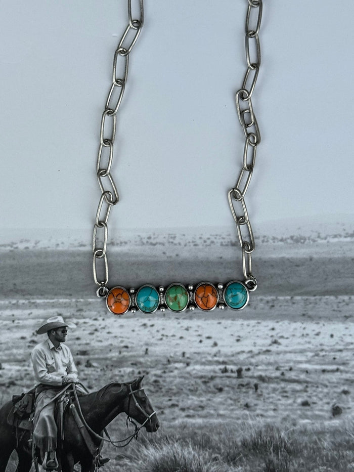 Spiny Oyster Turquoise Stones Bar Necklace