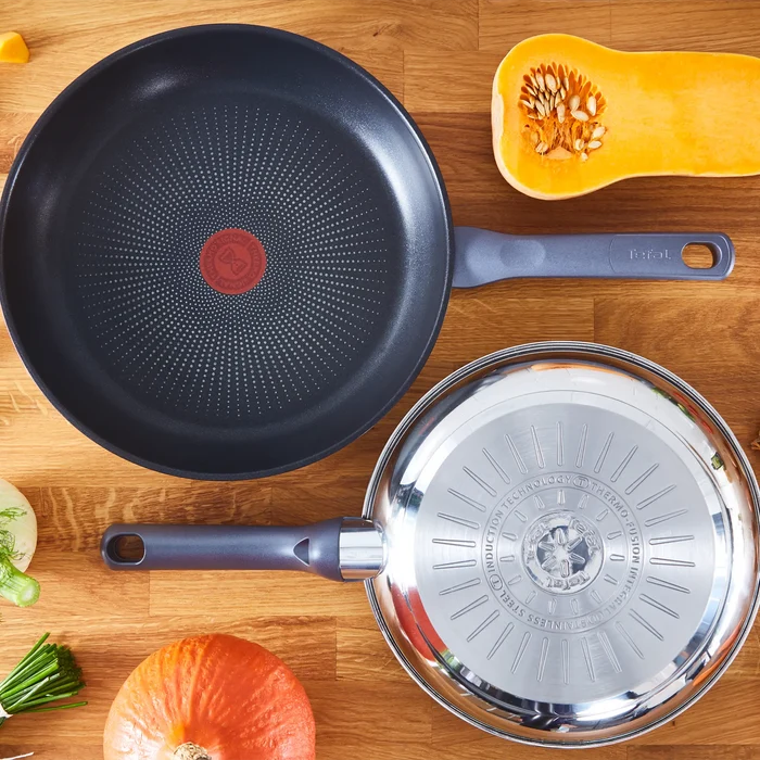 Tefal Daily Cook Induction Stainless Steel Frypan cooking surface and base