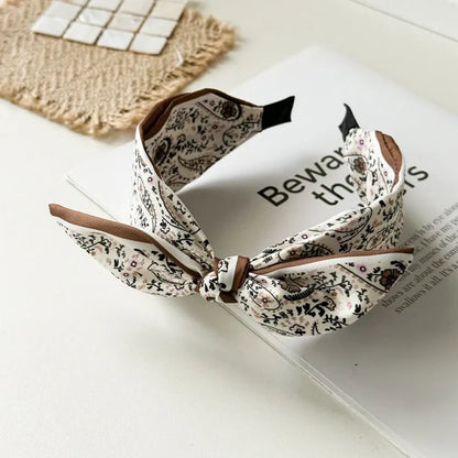 TL A A Artistic Retro Headband
