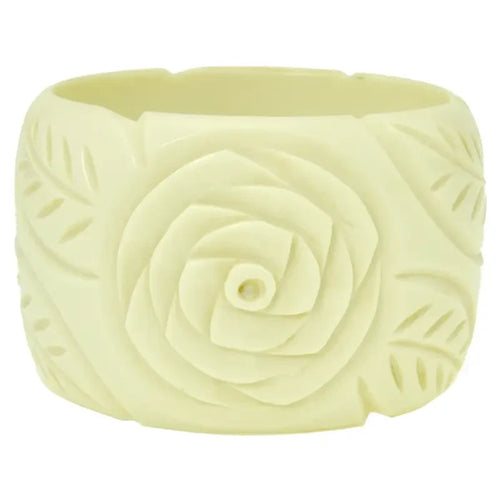 TL JEM Resin Flower Cuff