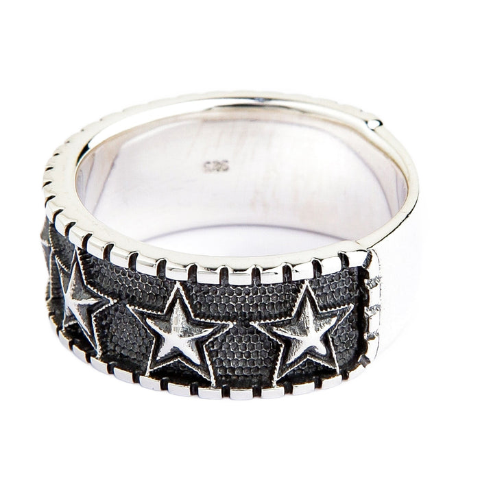 Oxidized Silver Star Ring with Vintage Gothic Design for Men