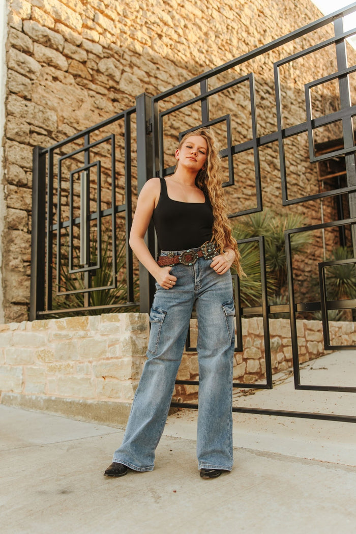 Wide Leg Cargo Jeans1
