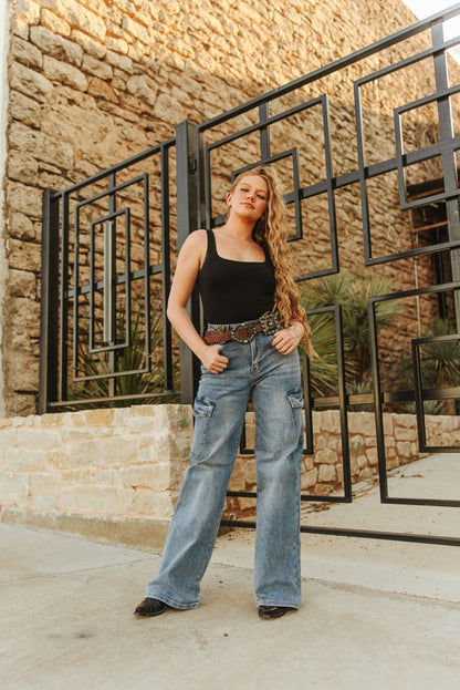 Wide Leg Cargo Jeans1